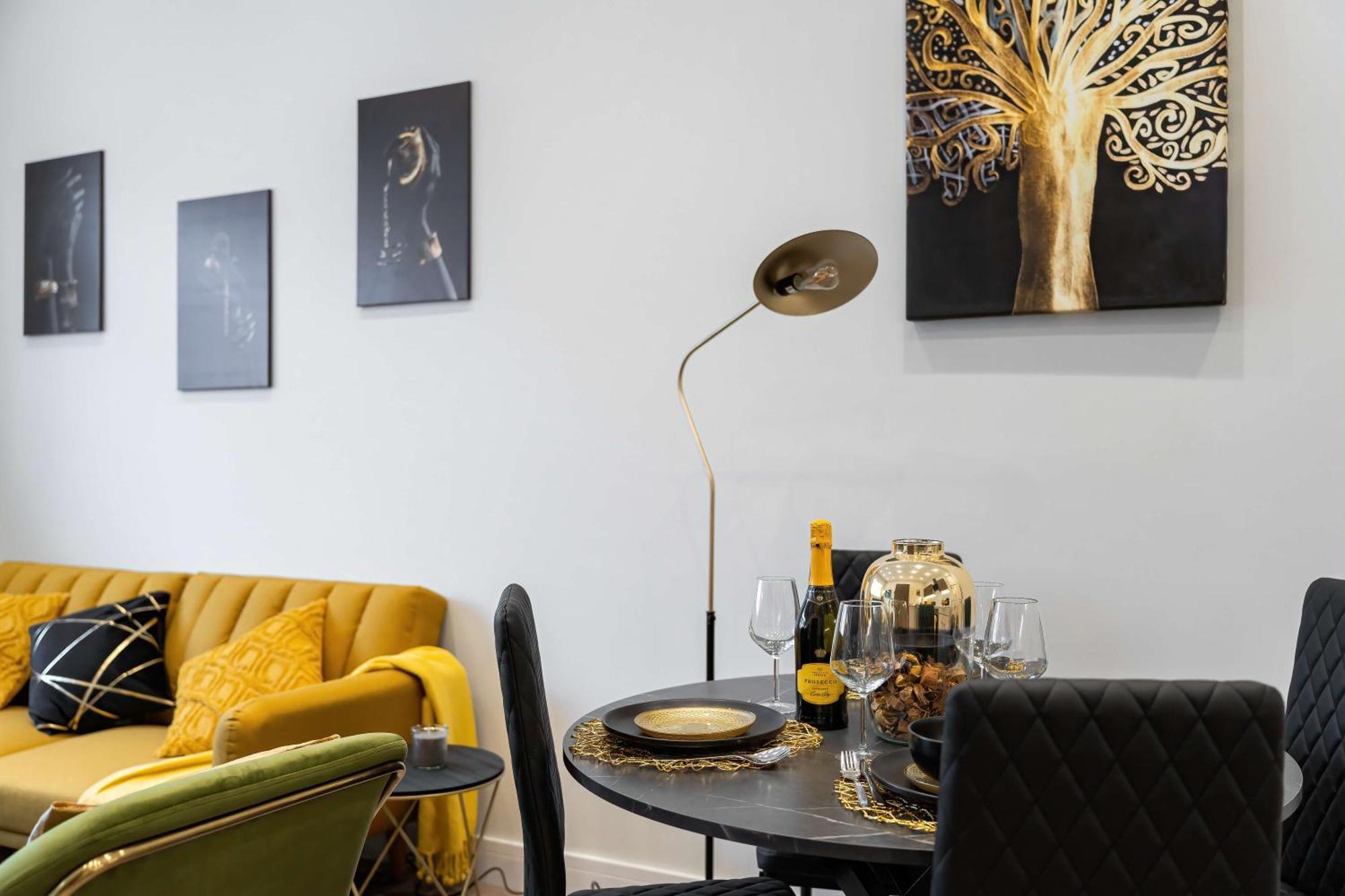 Luxury Apartments 桑斯安 外观 照片